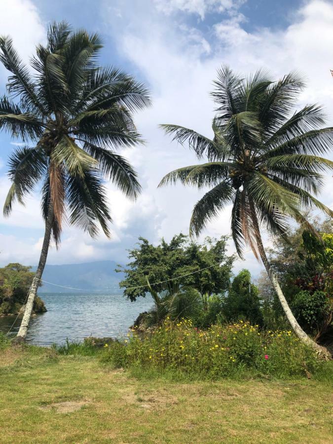 Leokap Homestay Tuk Tuk Luaran gambar